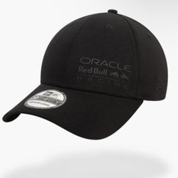 Red Bull Racing essential black snapback