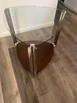 Modern end table or coffee table