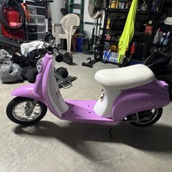 Razor Pocket Mod Betty Electric Scooter