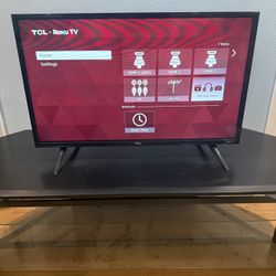 TCL 32S305 32” 720p Roku Smart LED TV (2018) - HDMI, USB, Dolby Audio