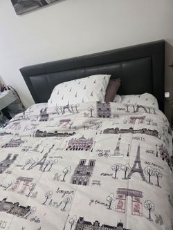 Queen Bed