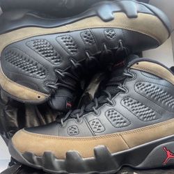 Air Jordan Retro 9s (Olive) Great Condition (Price Is Firm) NO TRADES 