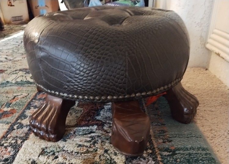 Tortoise Foot Stool