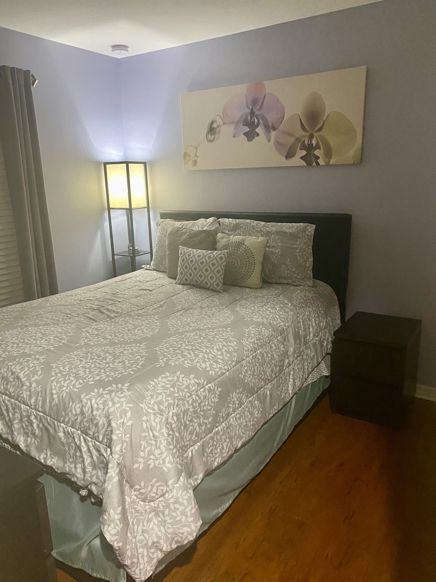 Bedroom set