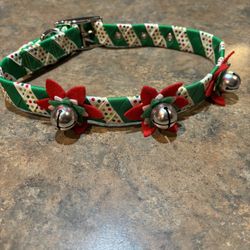 Large Christmas bells dog collar. 