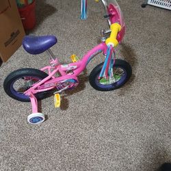 Girl Paw Patrol Bike 
