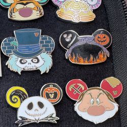 Hidden Mickey Hat Pins With Both Chasers