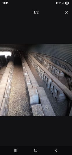 200 cinder blocks
