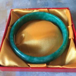 Green color jade bangle 63mm
