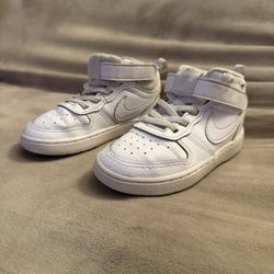 Nike Court Borough Mid 2