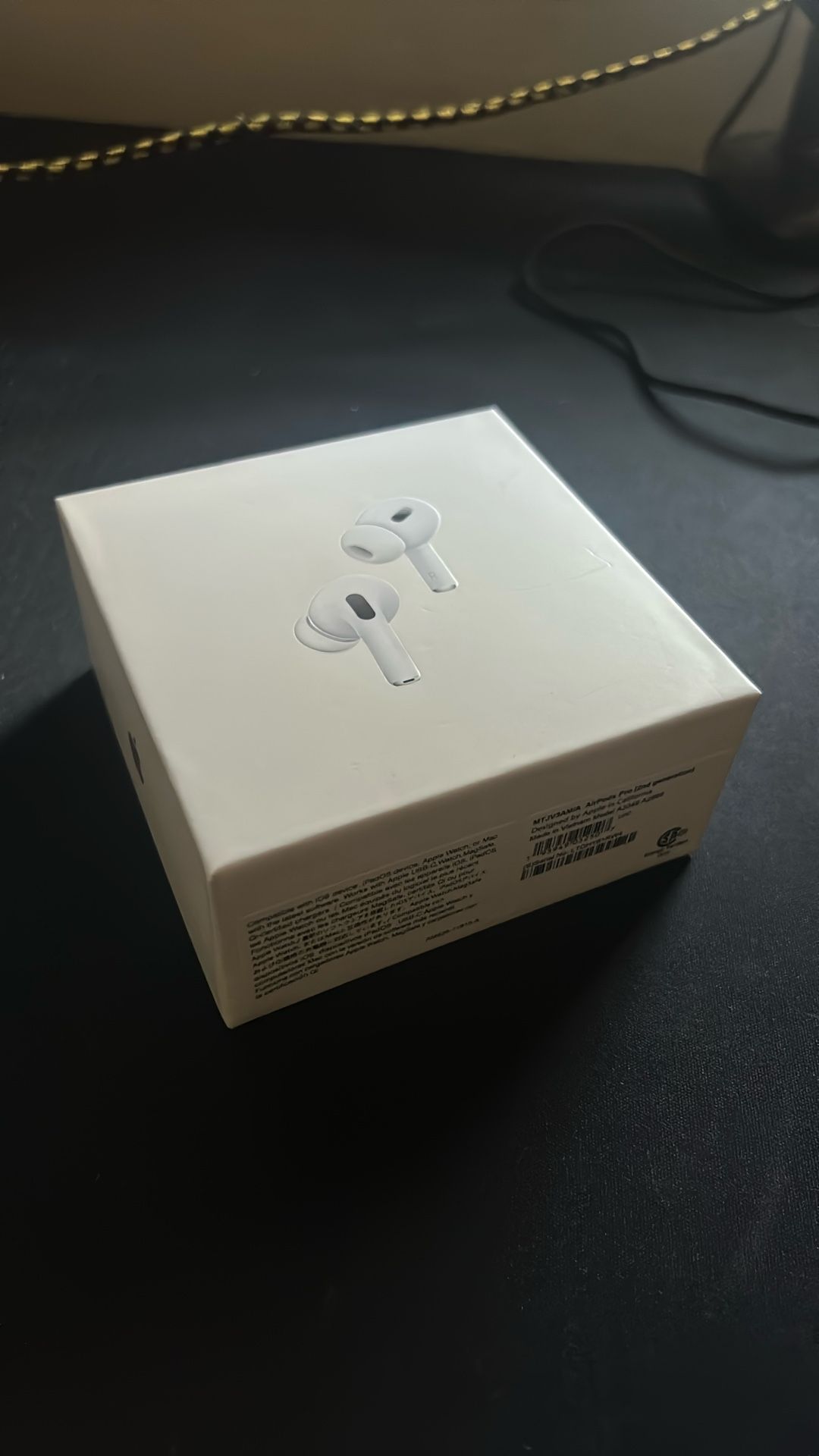 AirPods