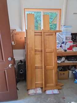 Queen size bed wood  flame and mattress
