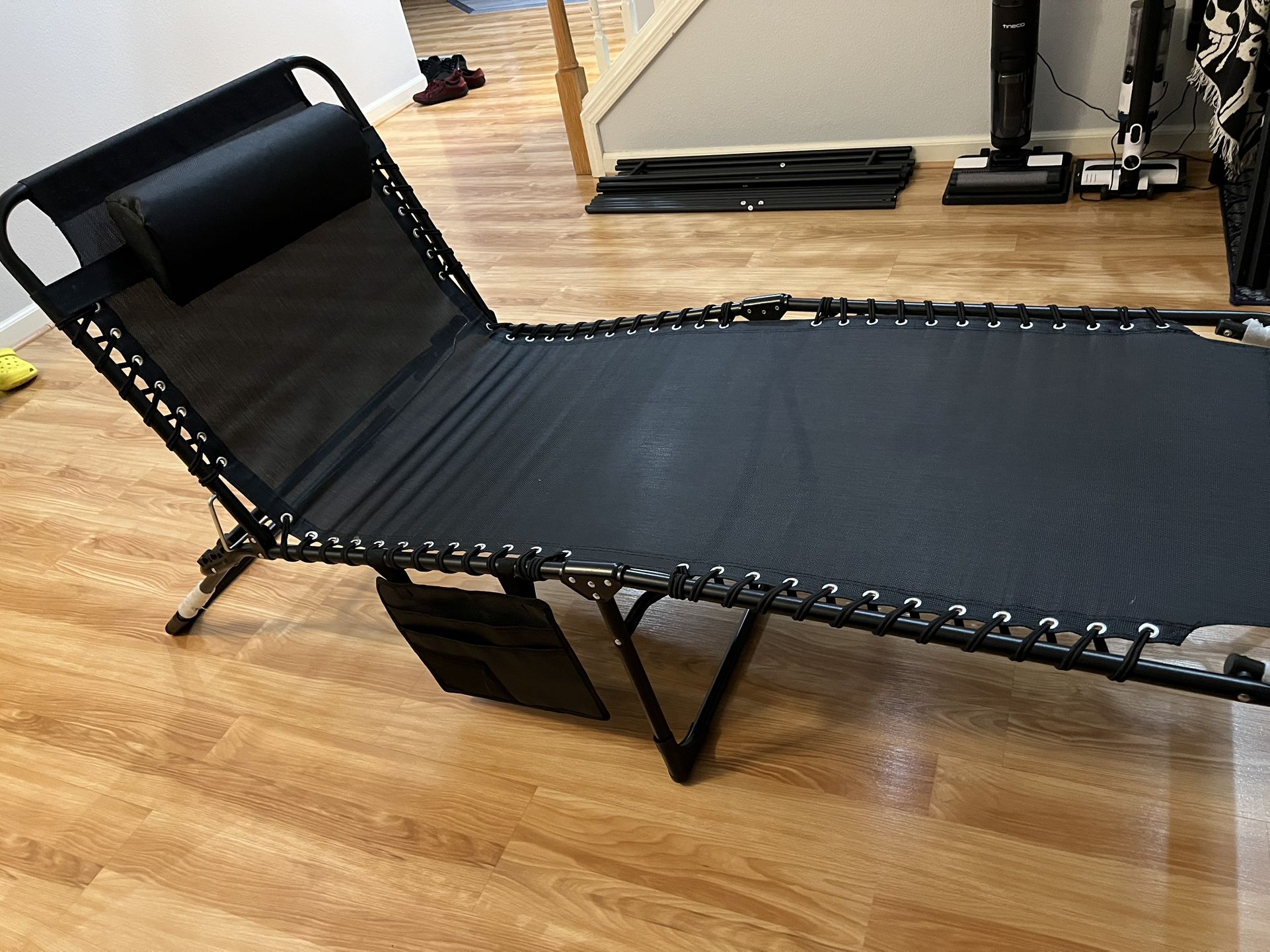 Folding Lounge Chair/ Camping Chair