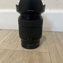 Sony 28-70mm lens
