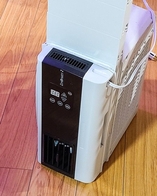 EcoBreeze Fan - Rare vertical window AC Fan
