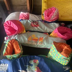 Kids  Life Jackets (3 Total)