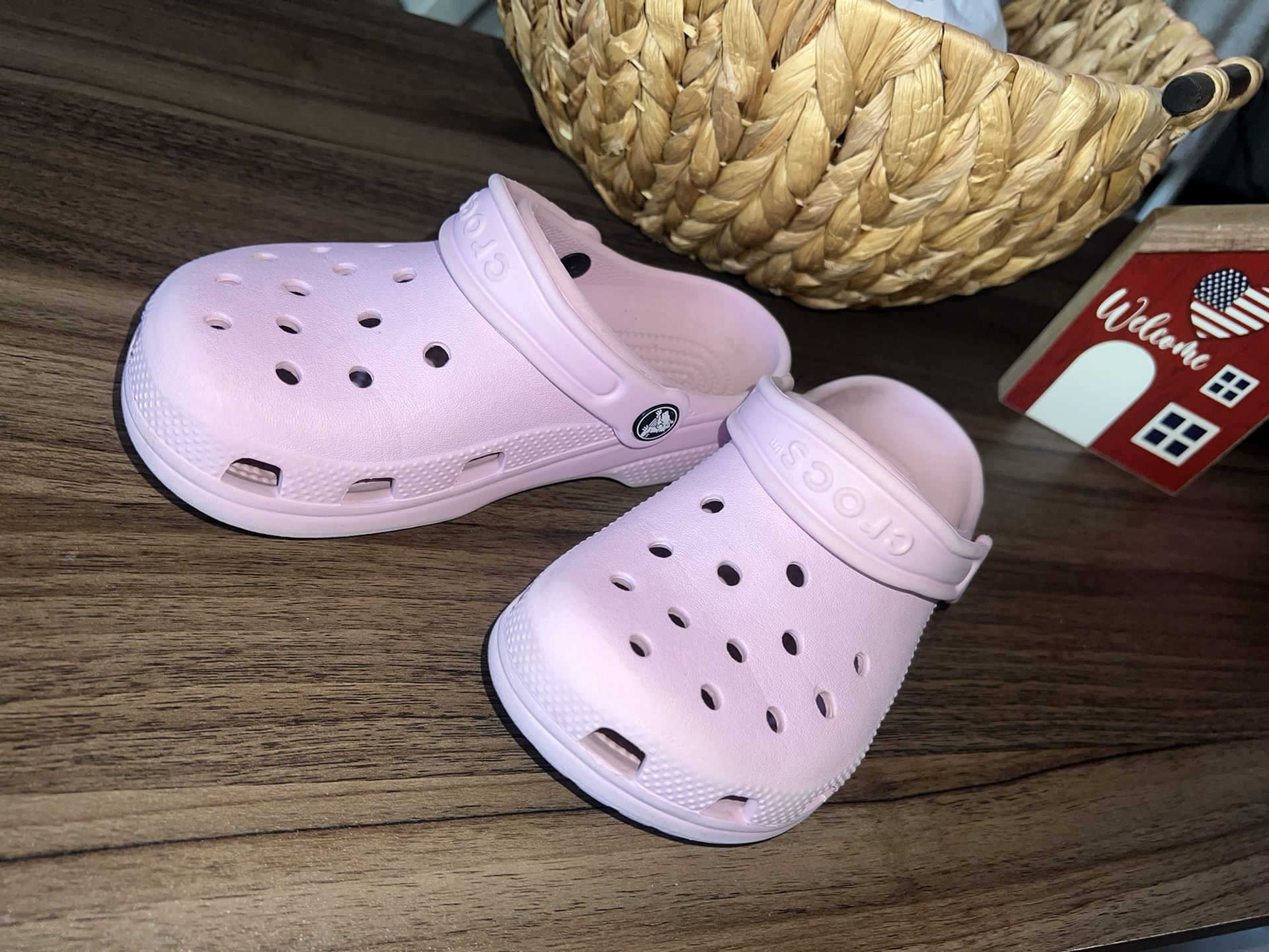 Girls Crocs 