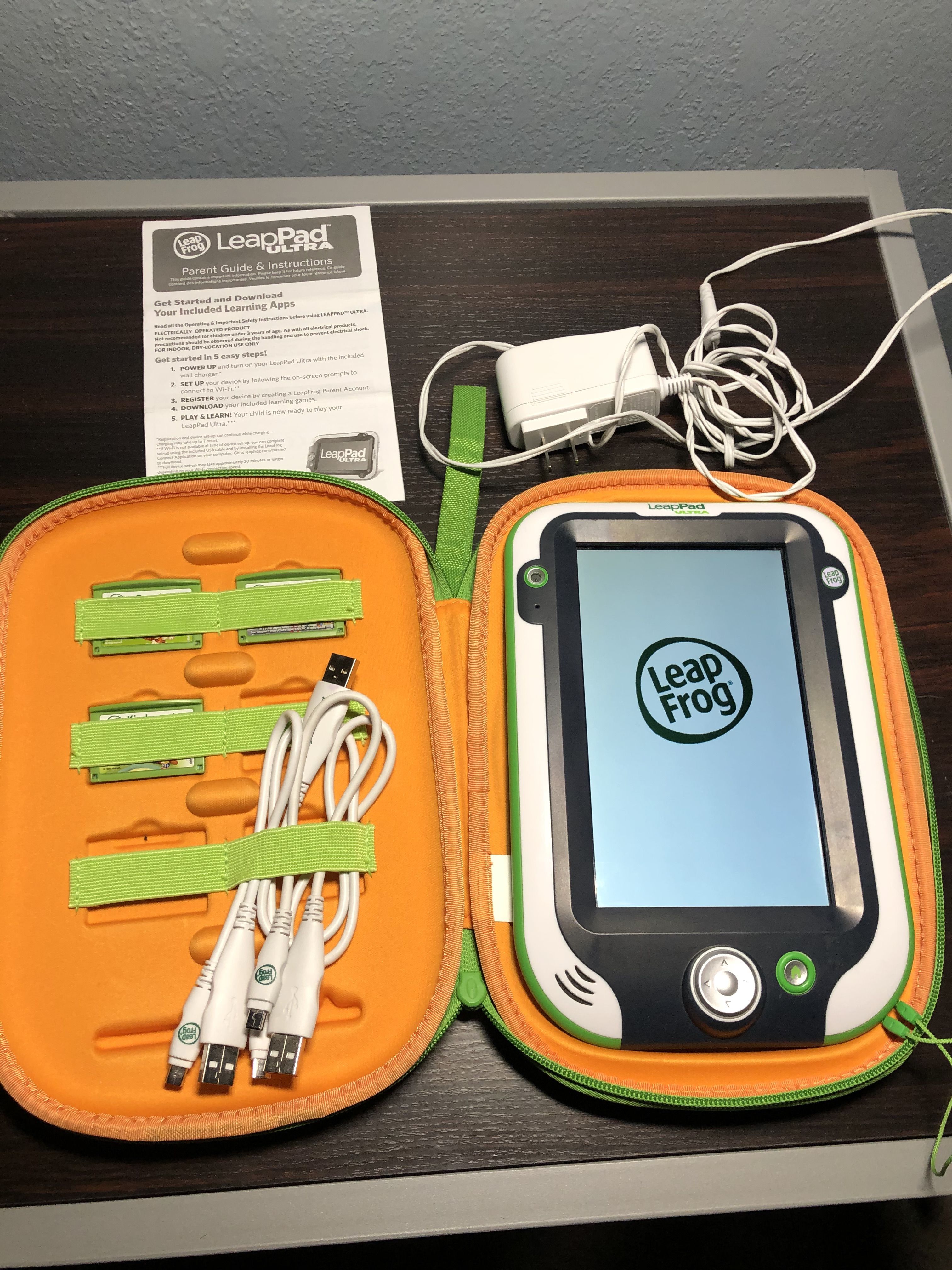 Leap Frog LeapPad Ultra with stylus, 3 games, case, adapter, cables and