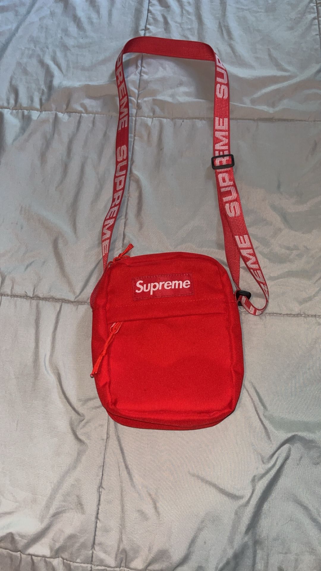 Supreme Sideb Bag