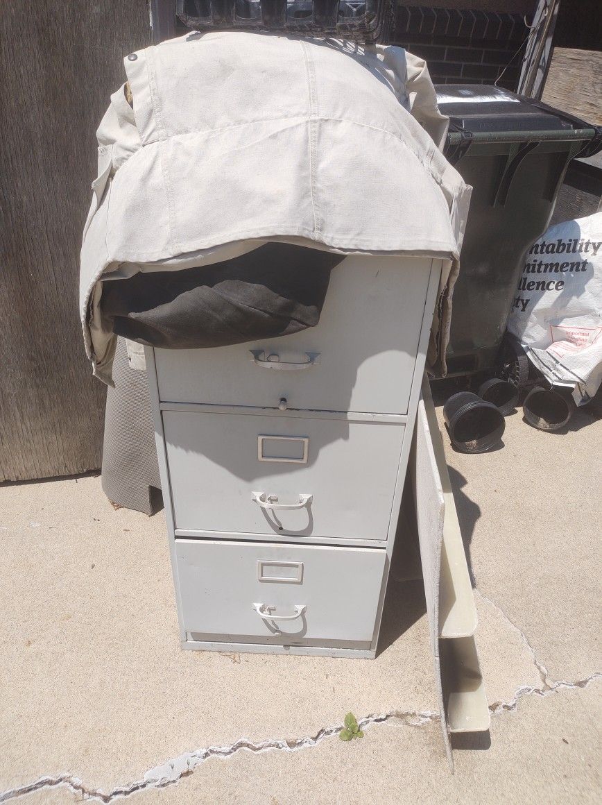 3 Drawer Filing Cabinet