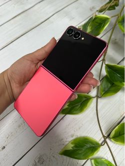 Galaxy Z Flip7 (Unlocked) 256GB