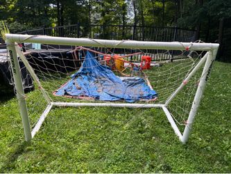 white soccer net