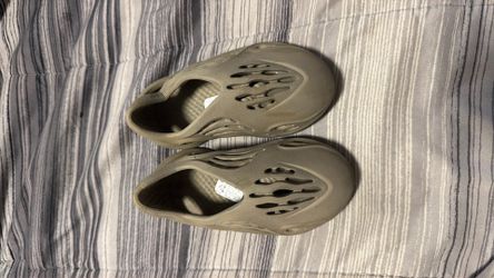 Kid Yeezys
