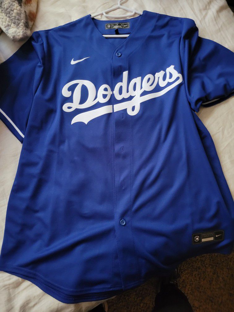 Los Angeles Dodgers Mookie Betts Jersey for Sale in Queen Creek, AZ -  OfferUp
