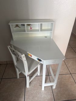 Corner Desk
