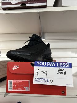 Nike Air Max Phoenix Size 11