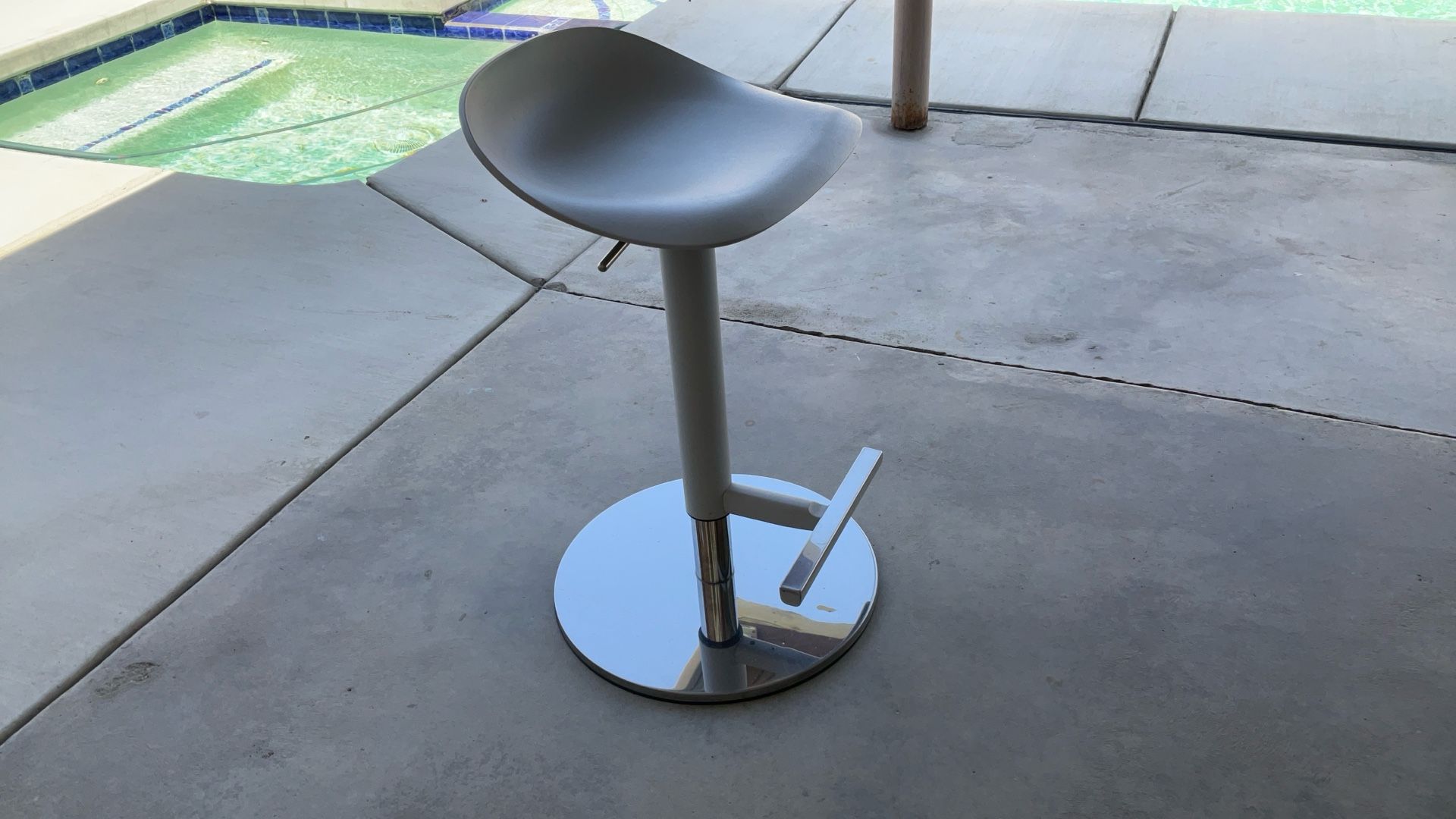 Adjustable Stool