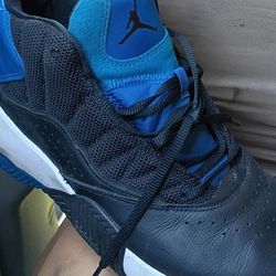 Nike Air Jordans Size 11 Dark Marina Blue