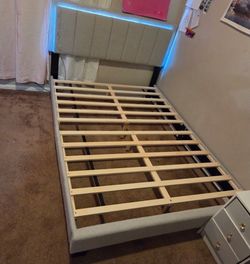 Queen size frame and mattress