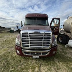 2016 Freightliner Cascadia