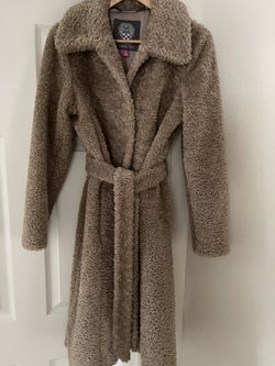 Vince Camuto Teddy Coat Size M