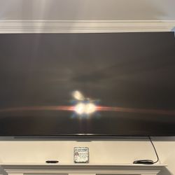 TWO FLATSCREEN TV’s 