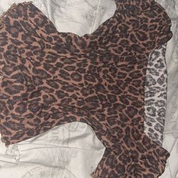 SMALL- american eagle cheetah print crop top
