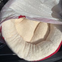Free Cat/dog Beds