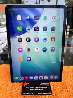 iPad Pro 11”(4th generation) 256GB! 90 Day warranty! We offer financing.