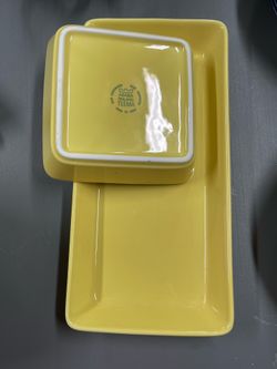Teema square dish and matching rectangular tray