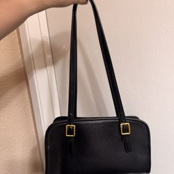 Women’s Shoulder Bag