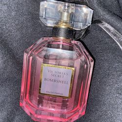 Victoria Secret Bombshell 