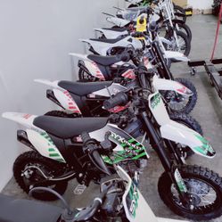 Dirt Bikes 
