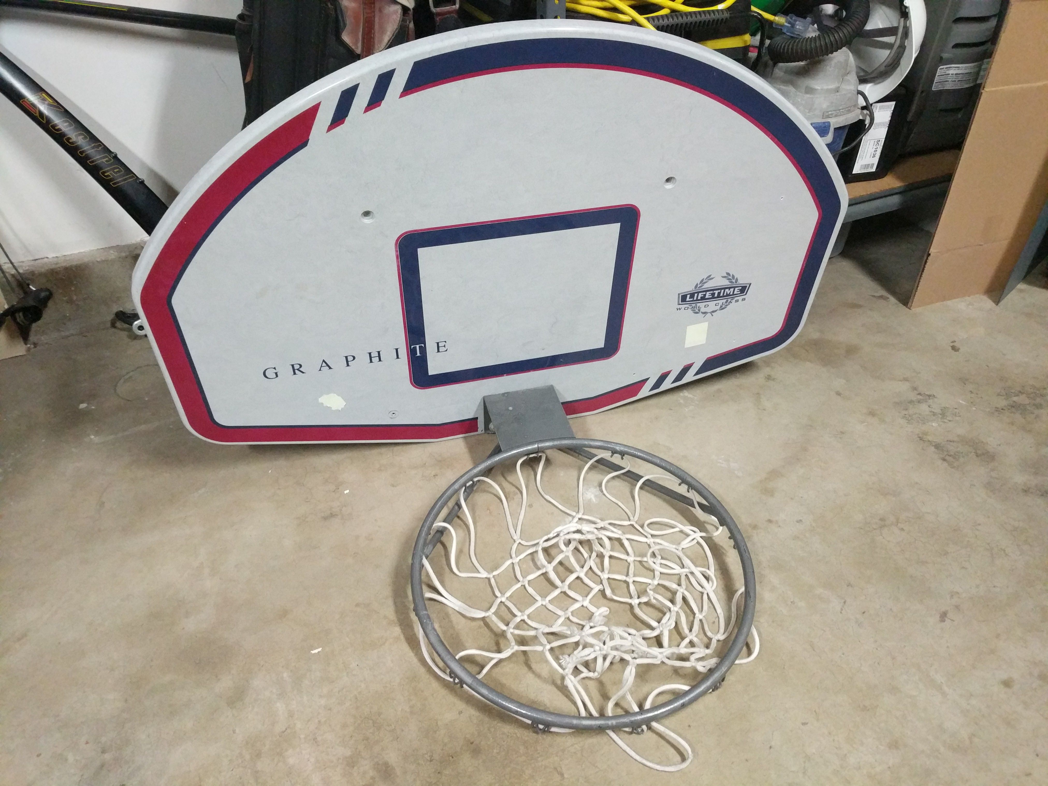 SO Lifetime 73818 Basketball 44 In Graphite Backboard Rim