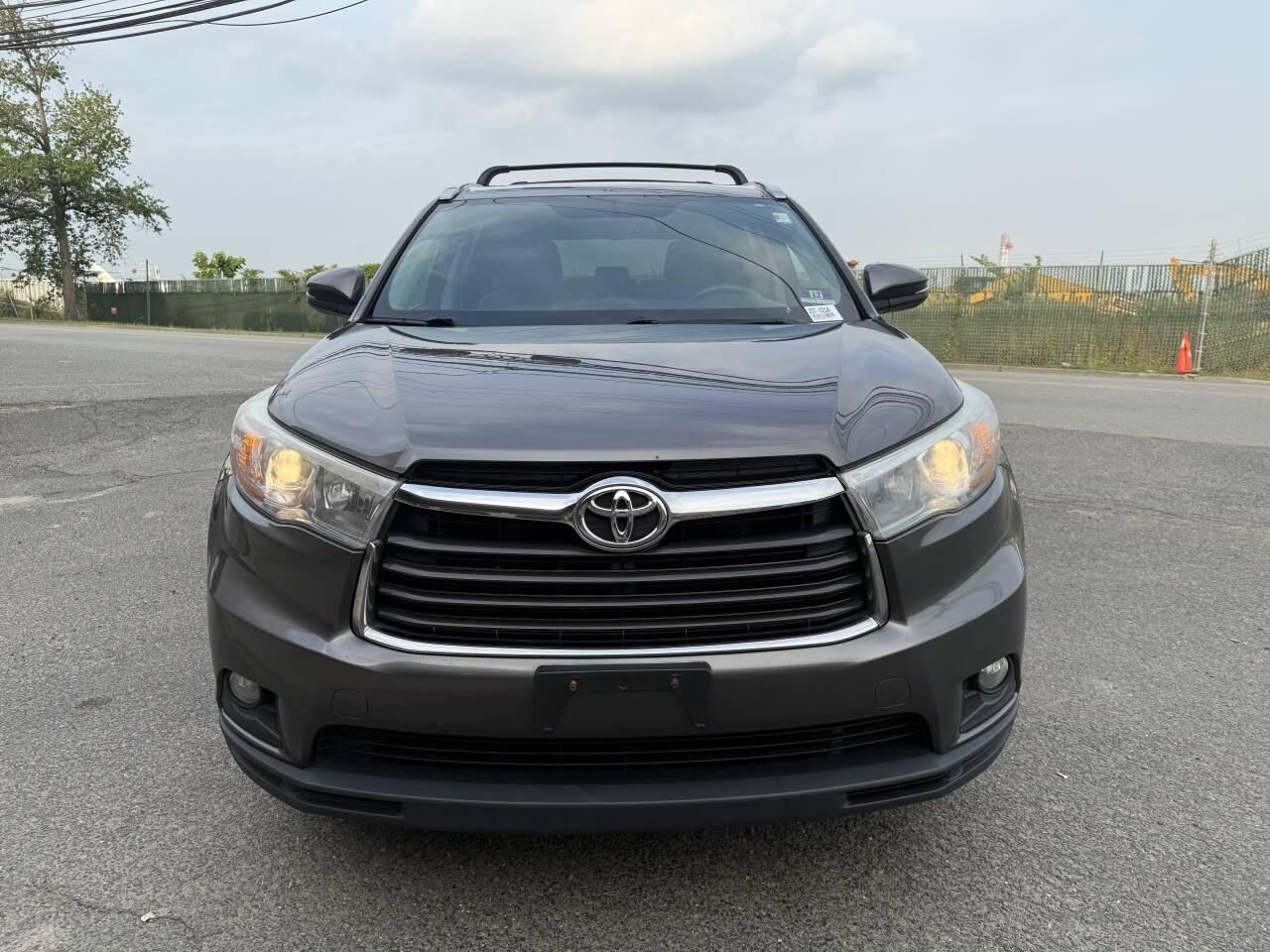 2016 Toyota Highlander