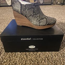 Dr Scholls Essential Collection 