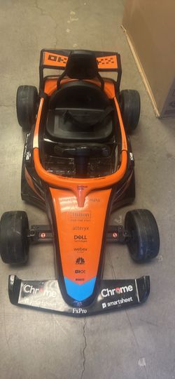 Huffy 12V McLaren Formula 1 Ride-On Car (missing charger & remote)