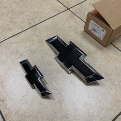 2021/2025 Chevy Tahoe Black Crome EMBLEM 