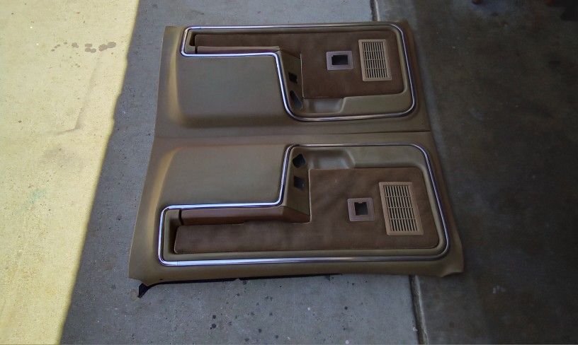 85-86 Ford Trucks OR Bronco Doors Eléctric Panels Parts