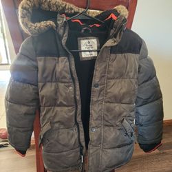 Cozy Puffer Size 7